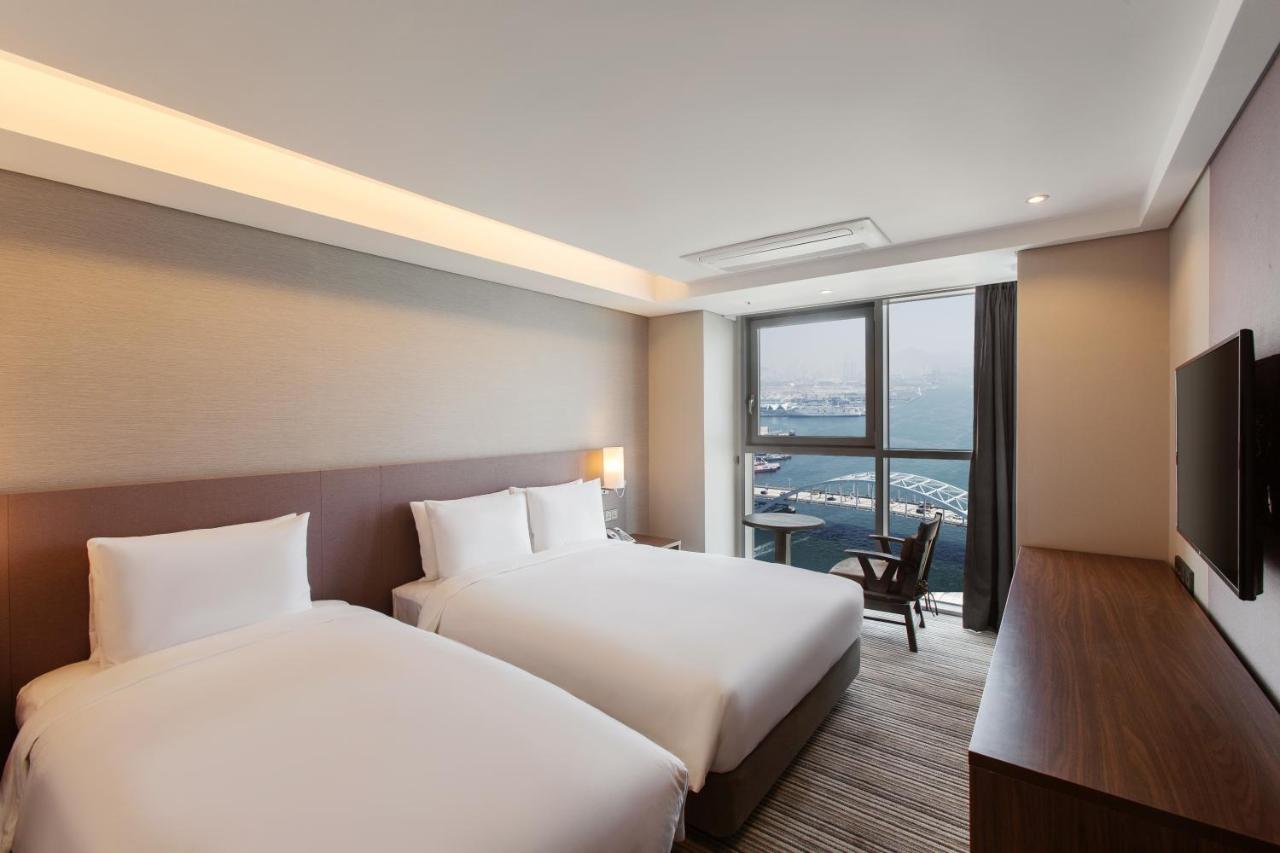 Hotel Adela Busan Buitenkant foto