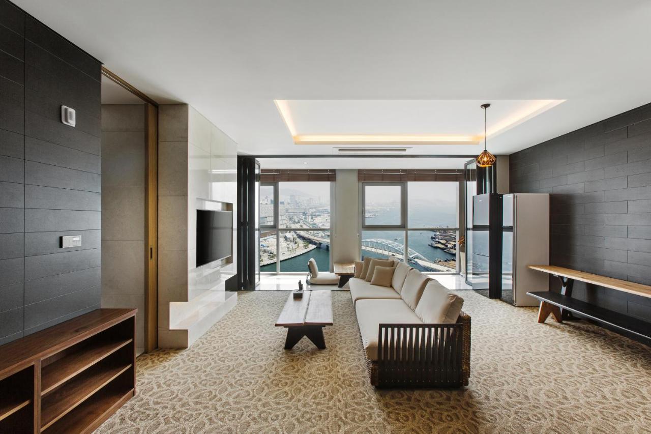 Hotel Adela Busan Buitenkant foto